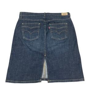Levi’s Dark Wash Denim Mid Pencil Skirt – Size 10